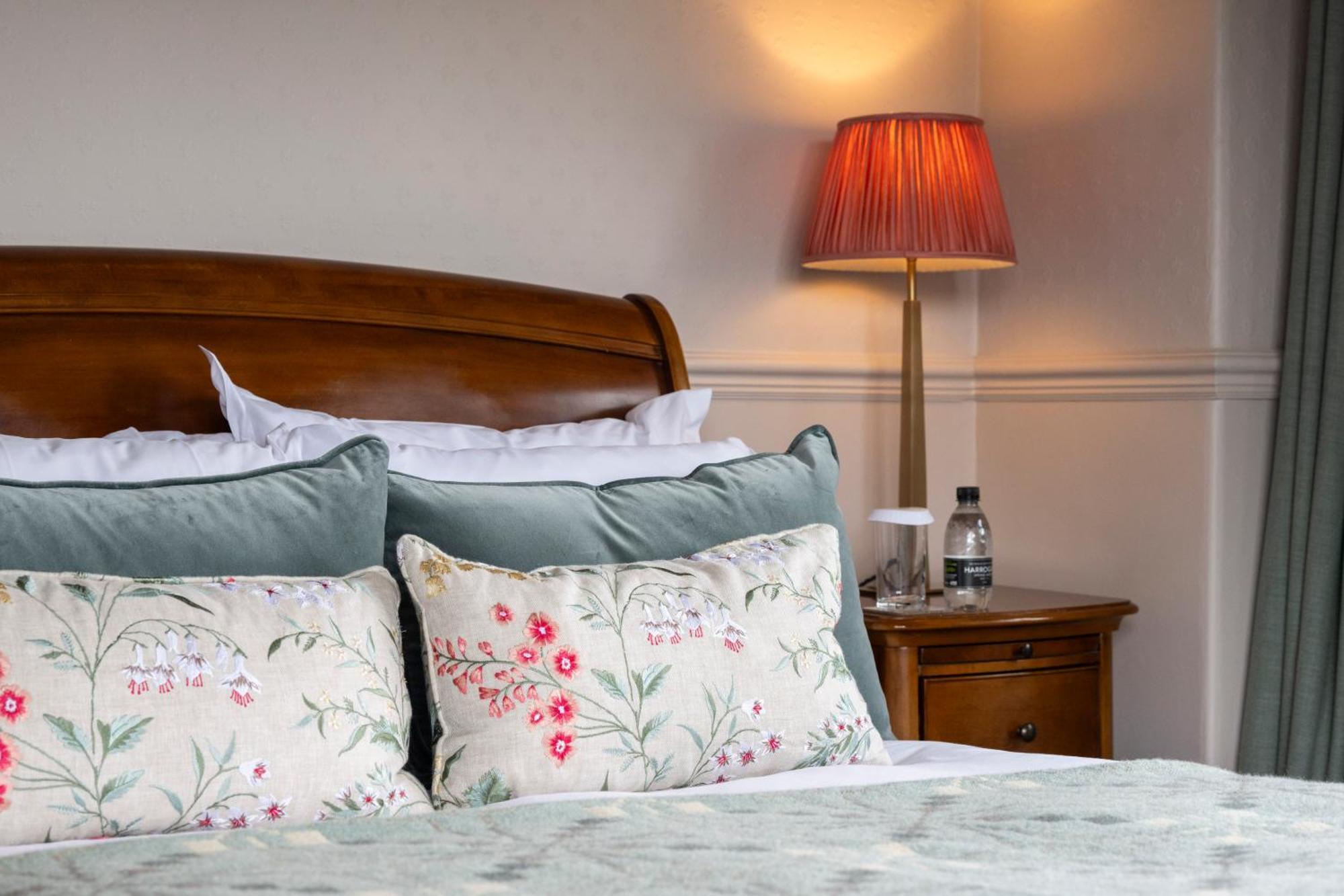 Hotel Victoria Robin Hood's Bay Luaran gambar